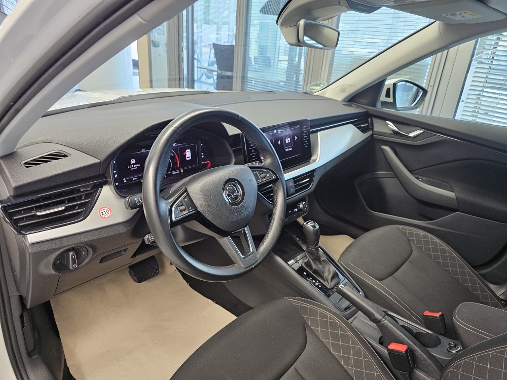 Skoda Kamiq  bei Hoffmann Automobile in Wolfsburg kaufen und sofort mitnehmen - Bild 18
