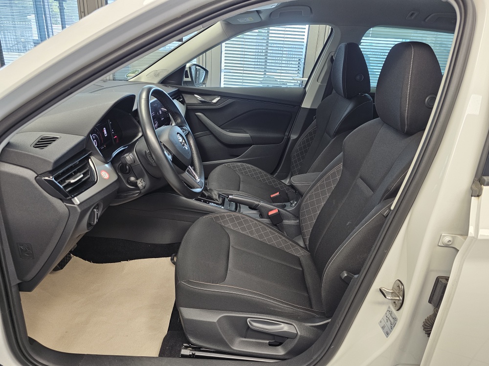 Skoda Kamiq  bei Hoffmann Automobile in Wolfsburg kaufen und sofort mitnehmen - Bild 19