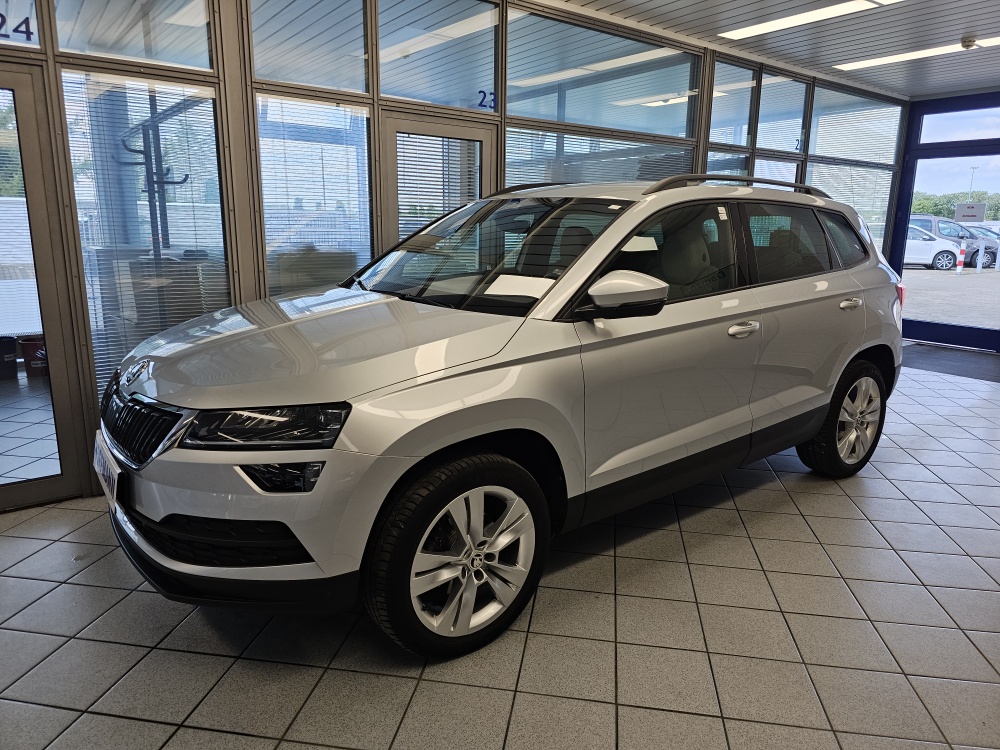 Skoda Karoq Style für nur 25.800,- € bei Hoffmann Automobile in Wolfsburg kaufen und sofort mitnehmen