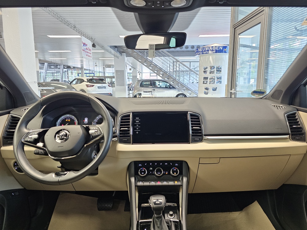 Skoda Karoq  bei Hoffmann Automobile in Wolfsburg kaufen und sofort mitnehmen - Bild 8