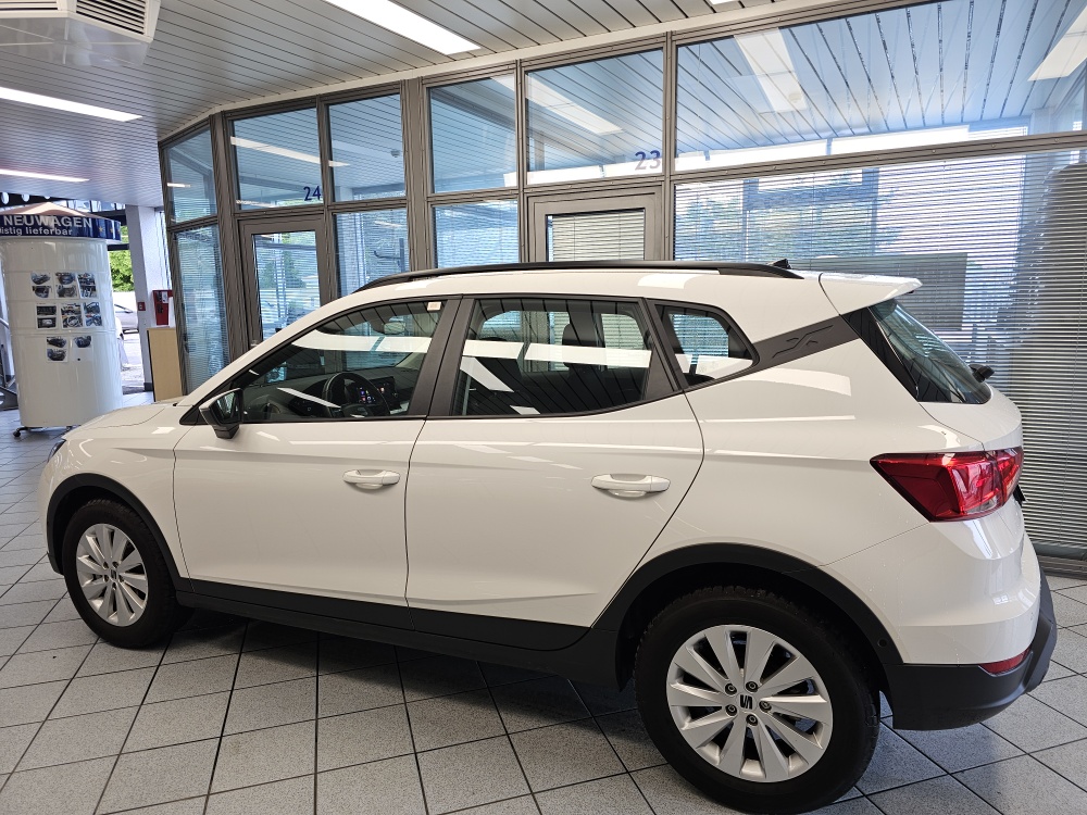 Seat Arona  bei Hoffmann Automobile in Wolfsburg kaufen und sofort mitnehmen - Bild 18