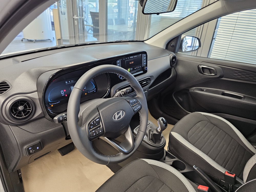 Hyundai i10  bei Hoffmann Automobile in Wolfsburg kaufen und sofort mitnehmen - Bild 12