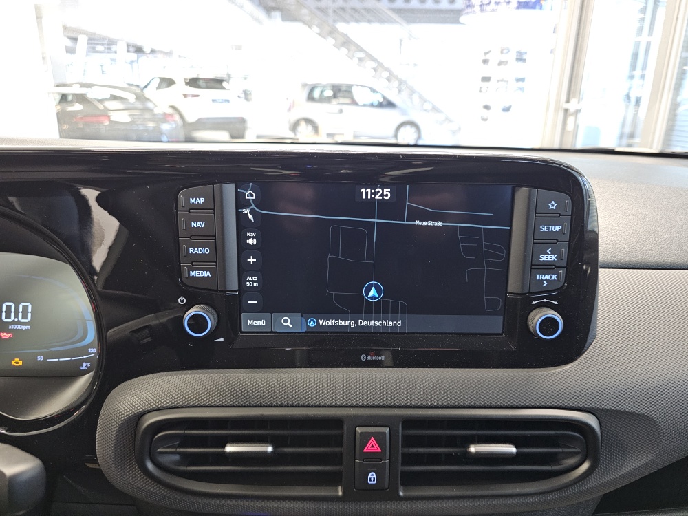Hyundai i10  bei Hoffmann Automobile in Wolfsburg kaufen und sofort mitnehmen - Bild 7