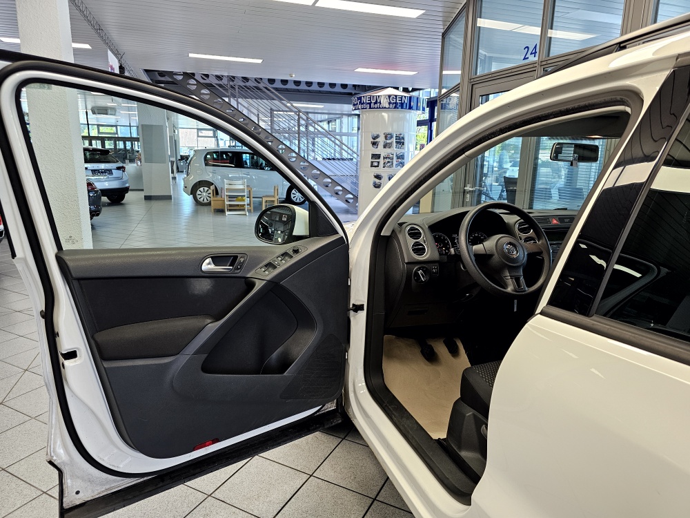 VW Tiguan  bei Hoffmann Automobile in Wolfsburg kaufen und sofort mitnehmen - Bild 11