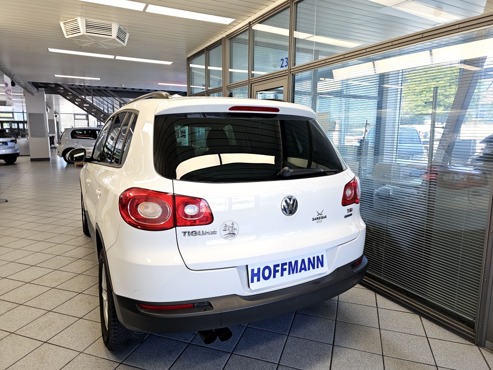 VW Tiguan  bei Hoffmann Automobile in Wolfsburg kaufen und sofort mitnehmen - Bild 3