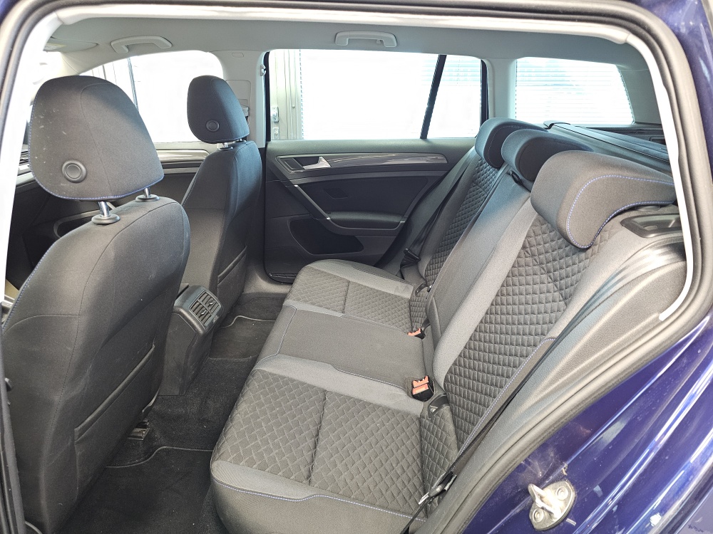 VW Golf Variant  bei Hoffmann Automobile in Wolfsburg kaufen und sofort mitnehmen - Bild 6