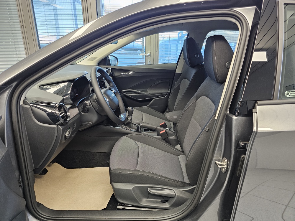 Skoda Fabia  bei Hoffmann Automobile in Wolfsburg kaufen und sofort mitnehmen - Bild 20