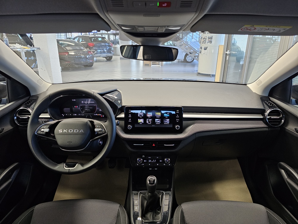 Skoda Fabia  bei Hoffmann Automobile in Wolfsburg kaufen und sofort mitnehmen - Bild 5