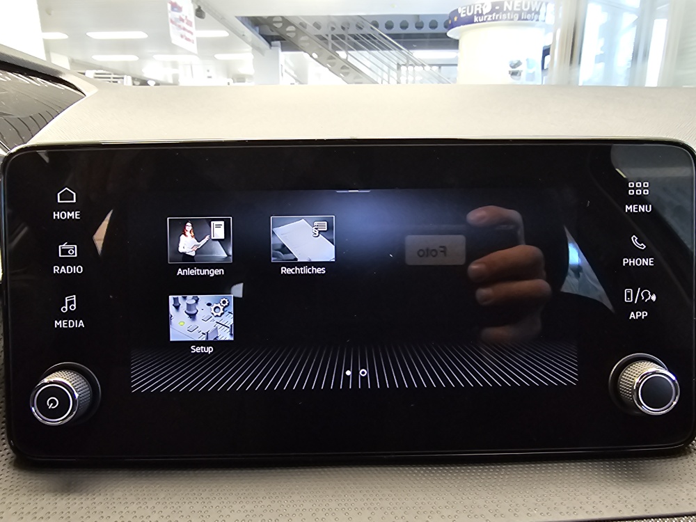 Skoda Fabia  bei Hoffmann Automobile in Wolfsburg kaufen und sofort mitnehmen - Bild 9