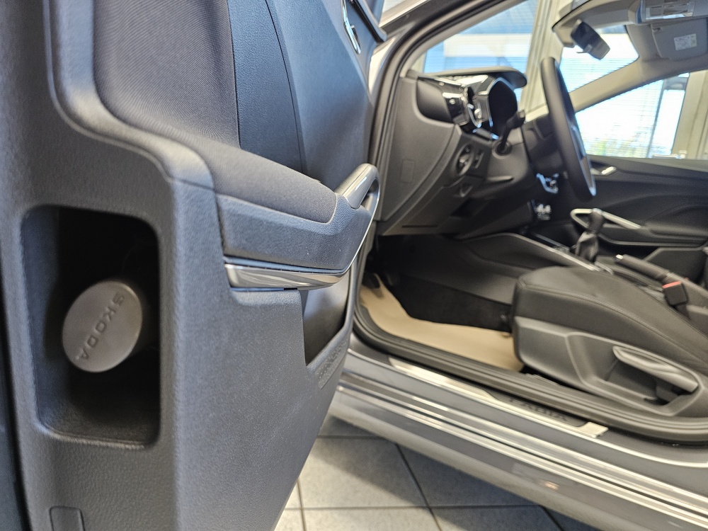 Skoda Fabia  bei Hoffmann Automobile in Wolfsburg kaufen und sofort mitnehmen - Bild 25