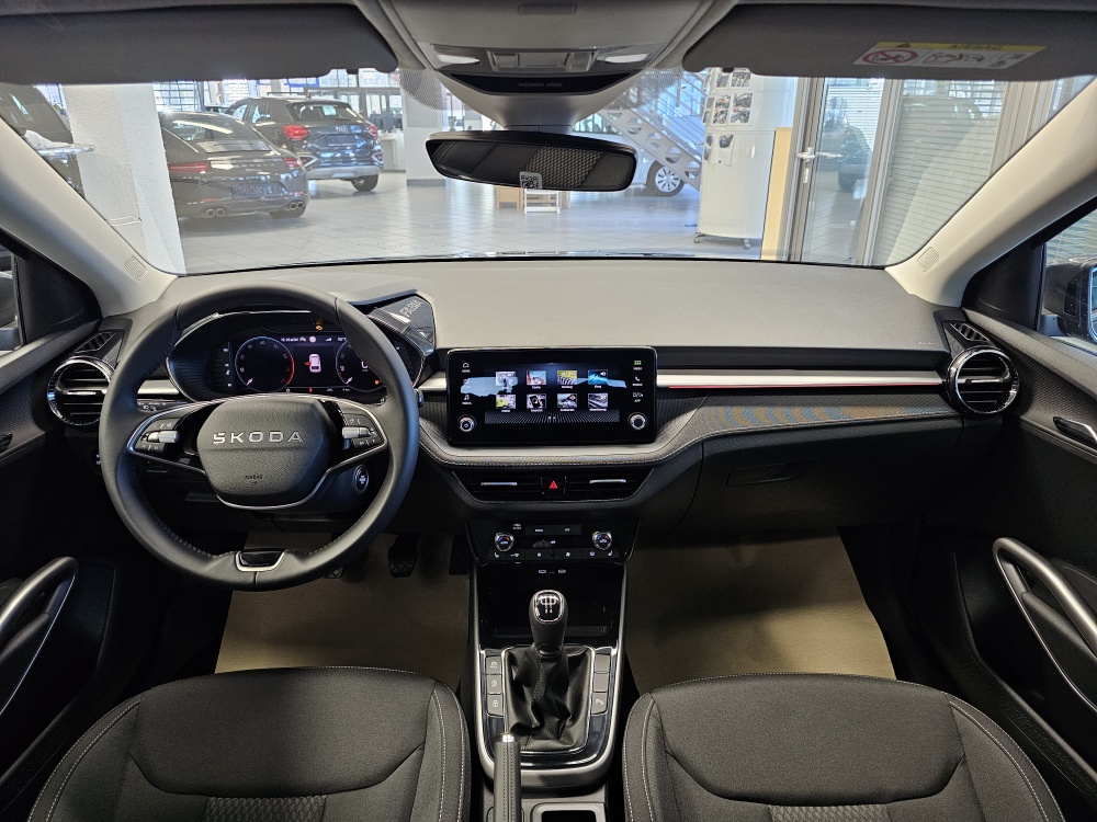 Skoda Fabia  bei Hoffmann Automobile in Wolfsburg kaufen und sofort mitnehmen - Bild 6