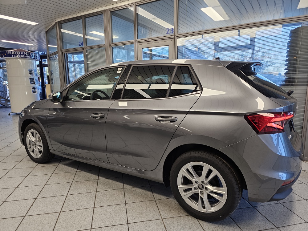 Skoda Fabia  bei Hoffmann Automobile in Wolfsburg kaufen und sofort mitnehmen - Bild 26