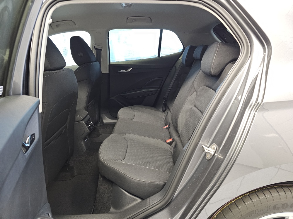 Skoda Fabia  bei Hoffmann Automobile in Wolfsburg kaufen und sofort mitnehmen - Bild 4