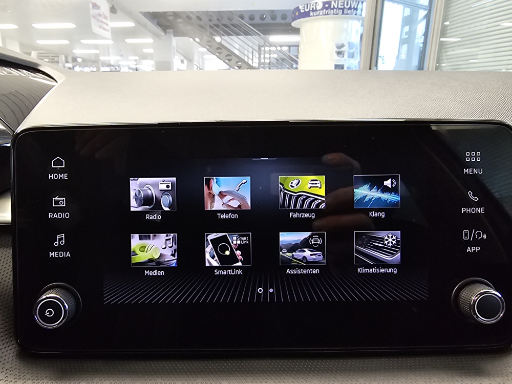 Skoda Fabia  bei Hoffmann Automobile in Wolfsburg kaufen und sofort mitnehmen - Bild 9