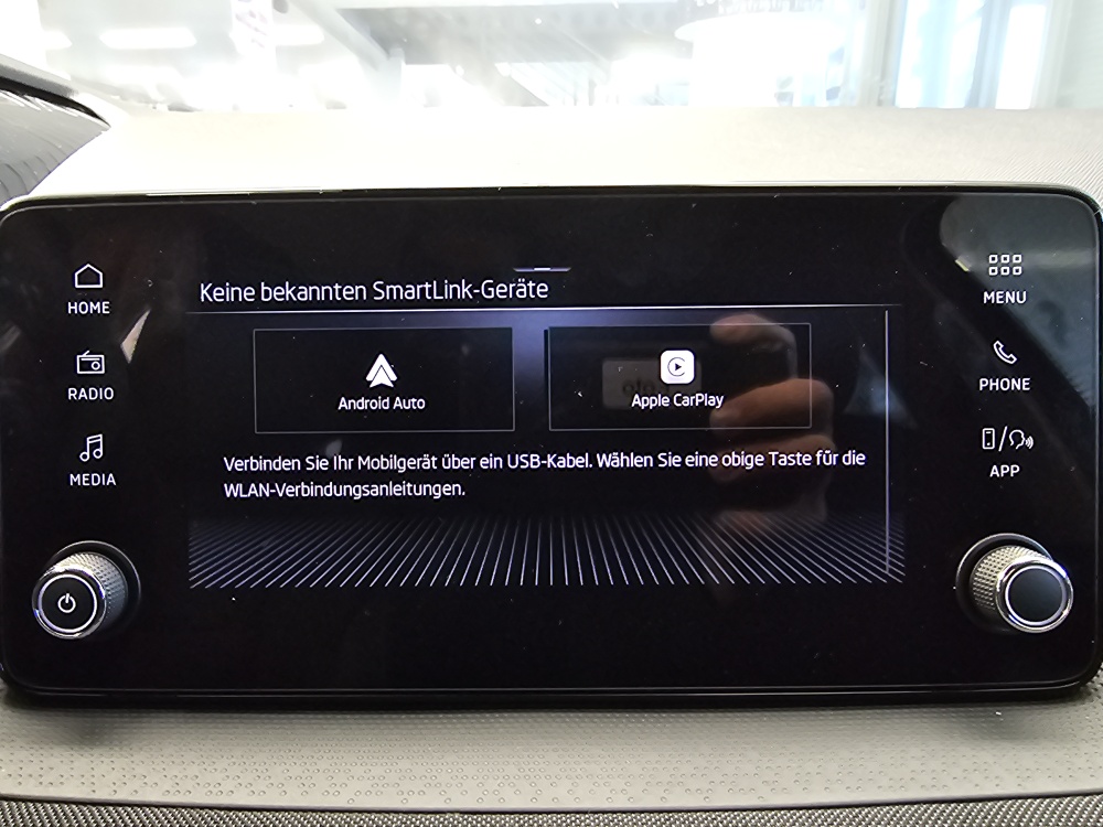 Skoda Fabia  bei Hoffmann Automobile in Wolfsburg kaufen und sofort mitnehmen - Bild 14