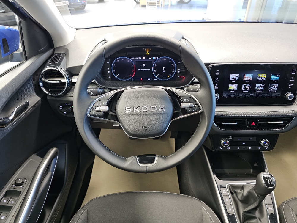 Skoda Fabia  bei Hoffmann Automobile in Wolfsburg kaufen und sofort mitnehmen - Bild 21