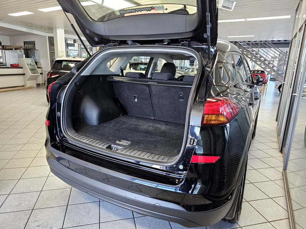 Hyundai Tucson  bei Hoffmann Automobile in Wolfsburg kaufen und sofort mitnehmen - Bild 2