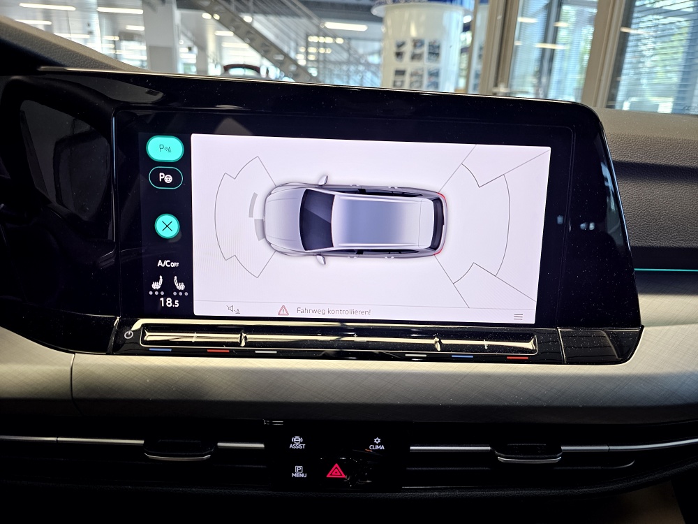 VW Golf Variant  bei Hoffmann Automobile in Wolfsburg kaufen und sofort mitnehmen - Bild 12