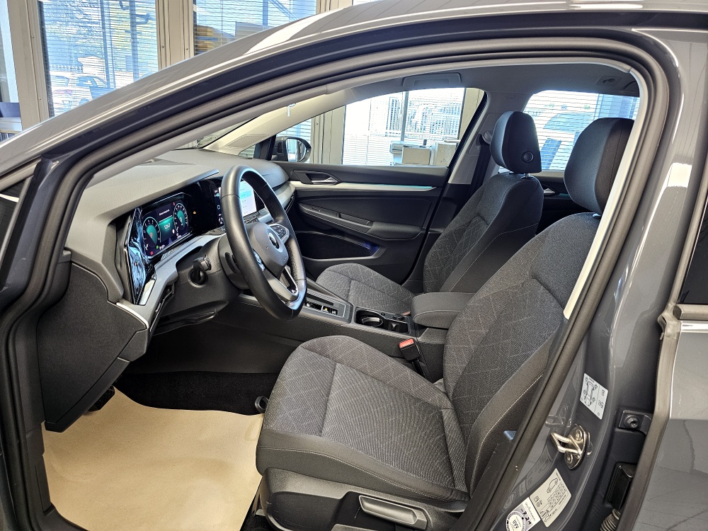 VW Golf Variant  bei Hoffmann Automobile in Wolfsburg kaufen und sofort mitnehmen - Bild 19