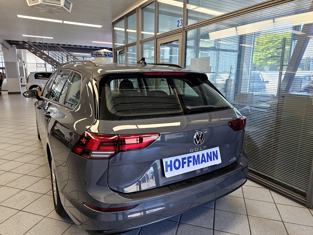 VW Golf Variant  bei Hoffmann Automobile in Wolfsburg kaufen und sofort mitnehmen - Bild 5