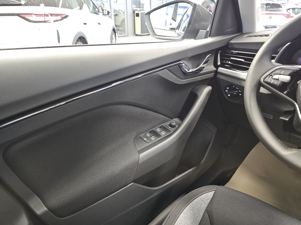 Skoda Kamiq  bei Hoffmann Automobile in Wolfsburg kaufen und sofort mitnehmen - Bild 20
