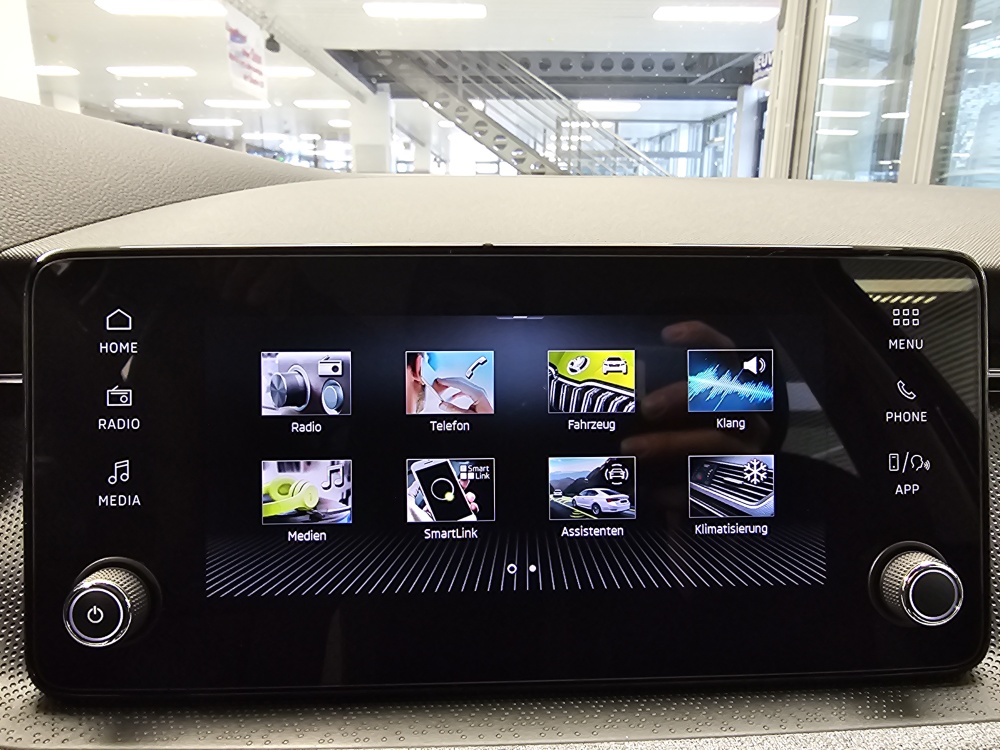 Skoda Kamiq  bei Hoffmann Automobile in Wolfsburg kaufen und sofort mitnehmen - Bild 11