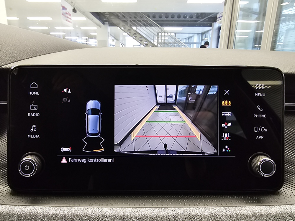 Skoda Kamiq  bei Hoffmann Automobile in Wolfsburg kaufen und sofort mitnehmen - Bild 17