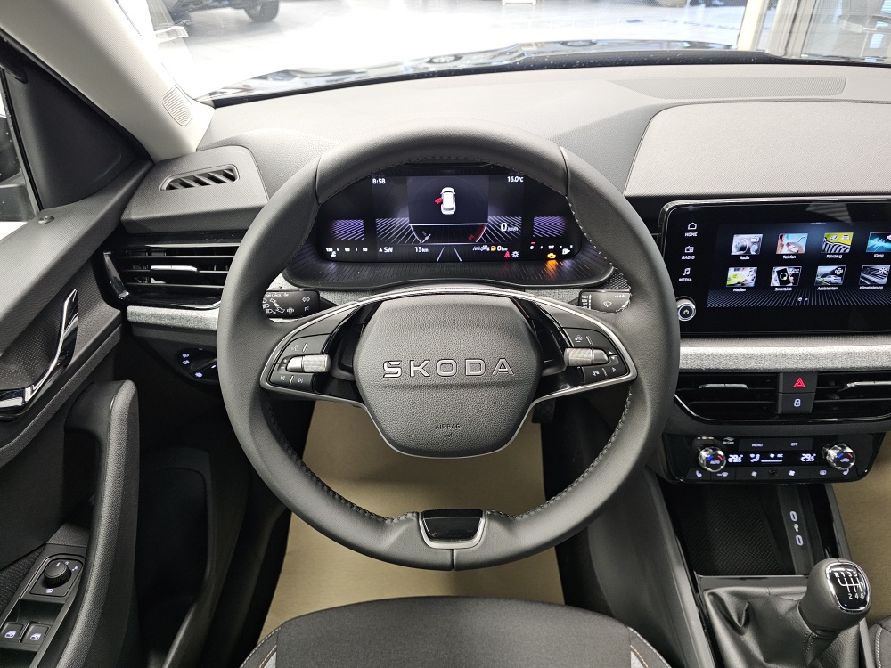 Skoda Kamiq  bei Hoffmann Automobile in Wolfsburg kaufen und sofort mitnehmen - Bild 21