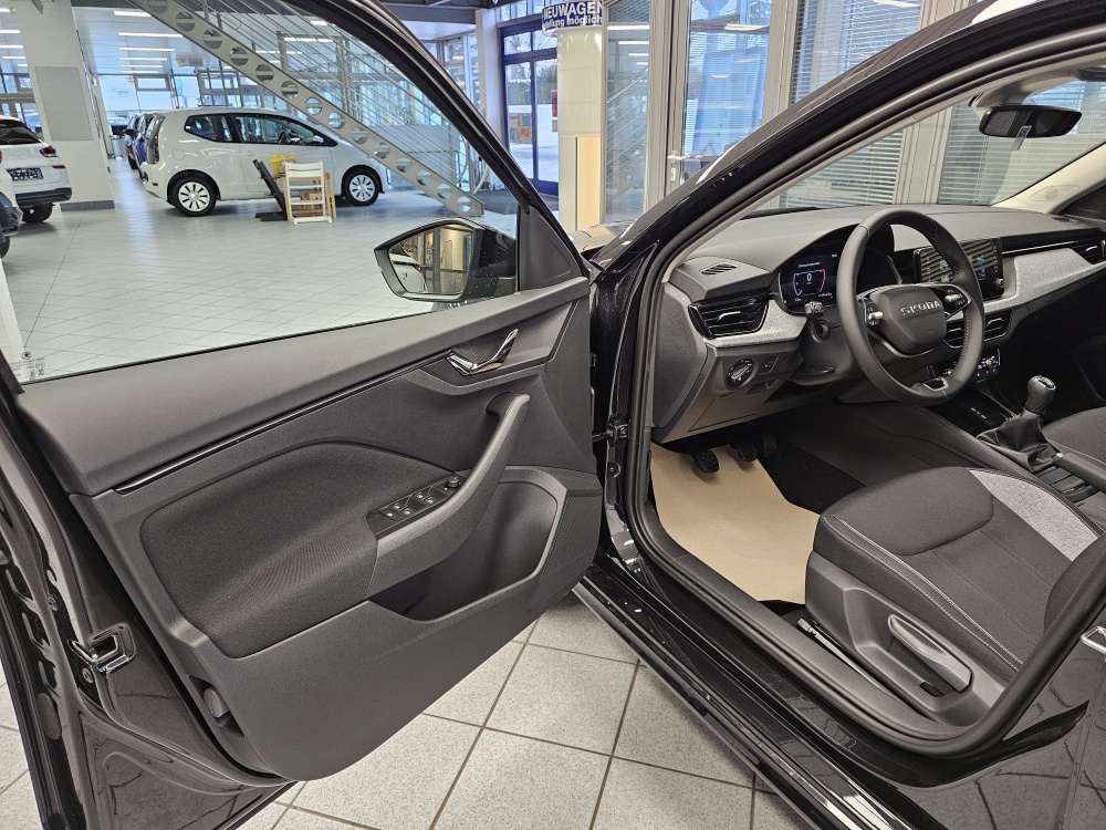 Skoda Kamiq  bei Hoffmann Automobile in Wolfsburg kaufen und sofort mitnehmen - Bild 24