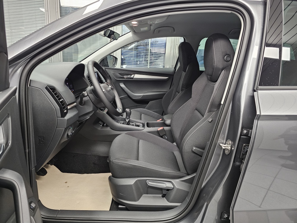 Skoda Karoq  bei Hoffmann Automobile in Wolfsburg kaufen und sofort mitnehmen - Bild 23
