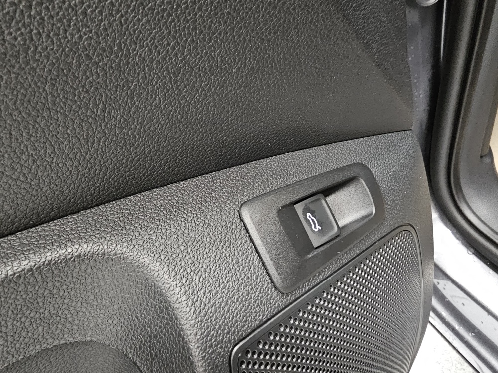 Skoda Karoq  bei Hoffmann Automobile in Wolfsburg kaufen und sofort mitnehmen - Bild 29