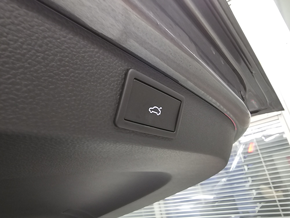 Skoda Karoq  bei Hoffmann Automobile in Wolfsburg kaufen und sofort mitnehmen - Bild 5