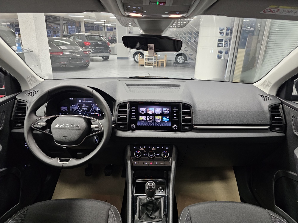 Skoda Karoq  bei Hoffmann Automobile in Wolfsburg kaufen und sofort mitnehmen - Bild 8