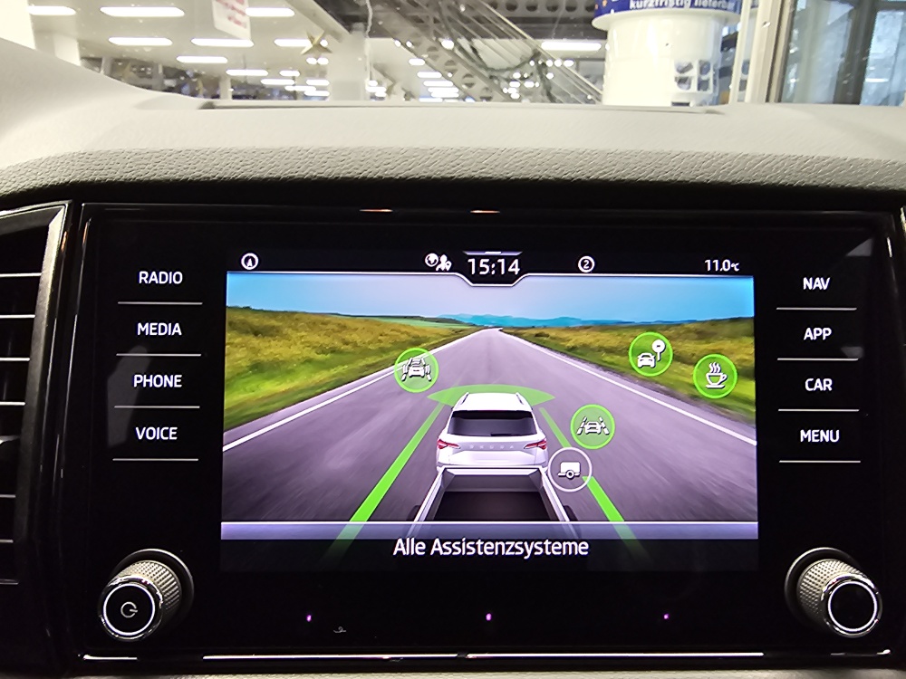 Skoda Karoq  bei Hoffmann Automobile in Wolfsburg kaufen und sofort mitnehmen - Bild 14