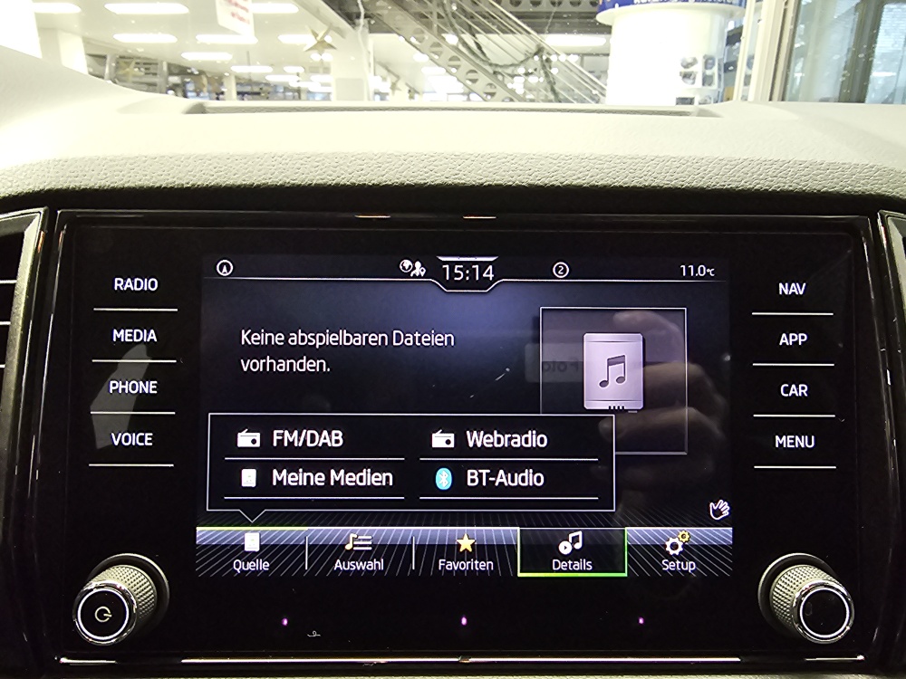 Skoda Karoq  bei Hoffmann Automobile in Wolfsburg kaufen und sofort mitnehmen - Bild 15