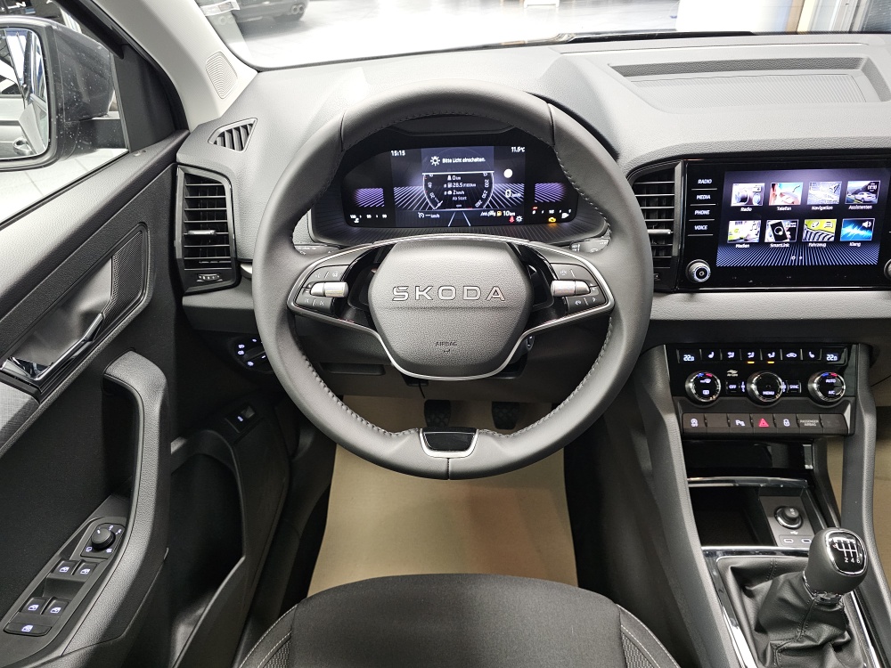 Skoda Karoq  bei Hoffmann Automobile in Wolfsburg kaufen und sofort mitnehmen - Bild 21
