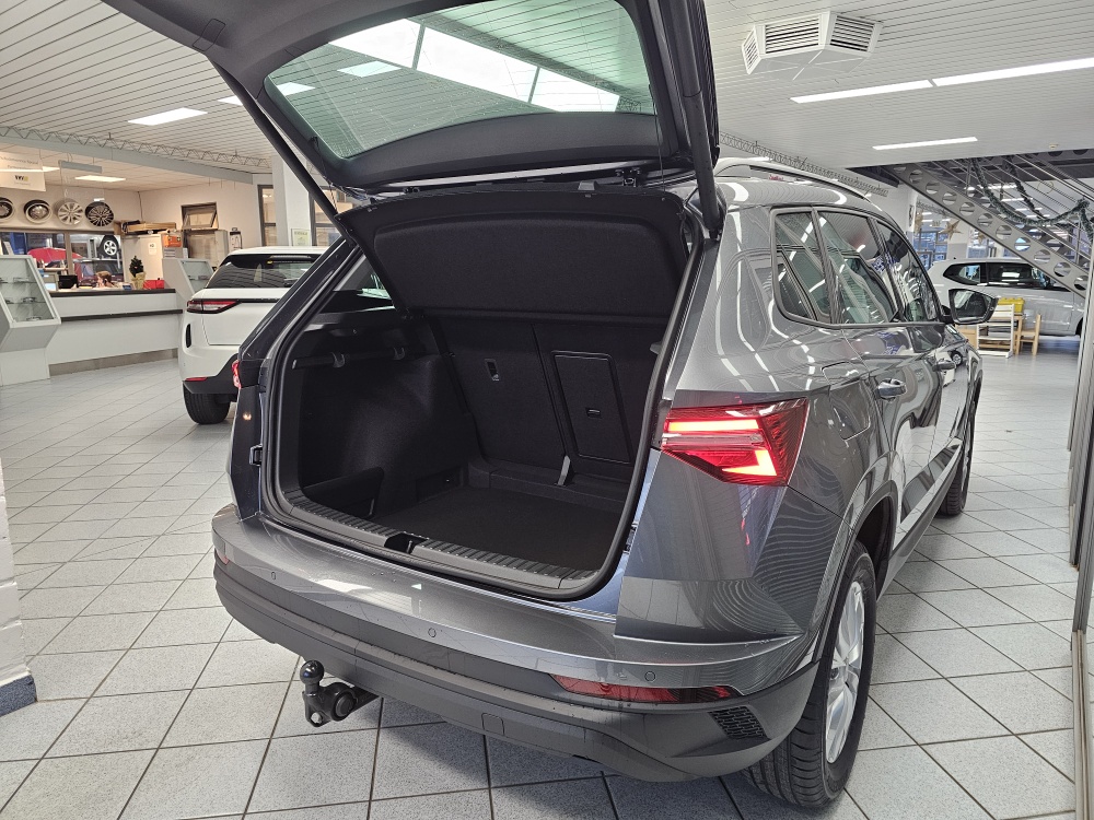 Skoda Karoq  bei Hoffmann Automobile in Wolfsburg kaufen und sofort mitnehmen - Bild 2