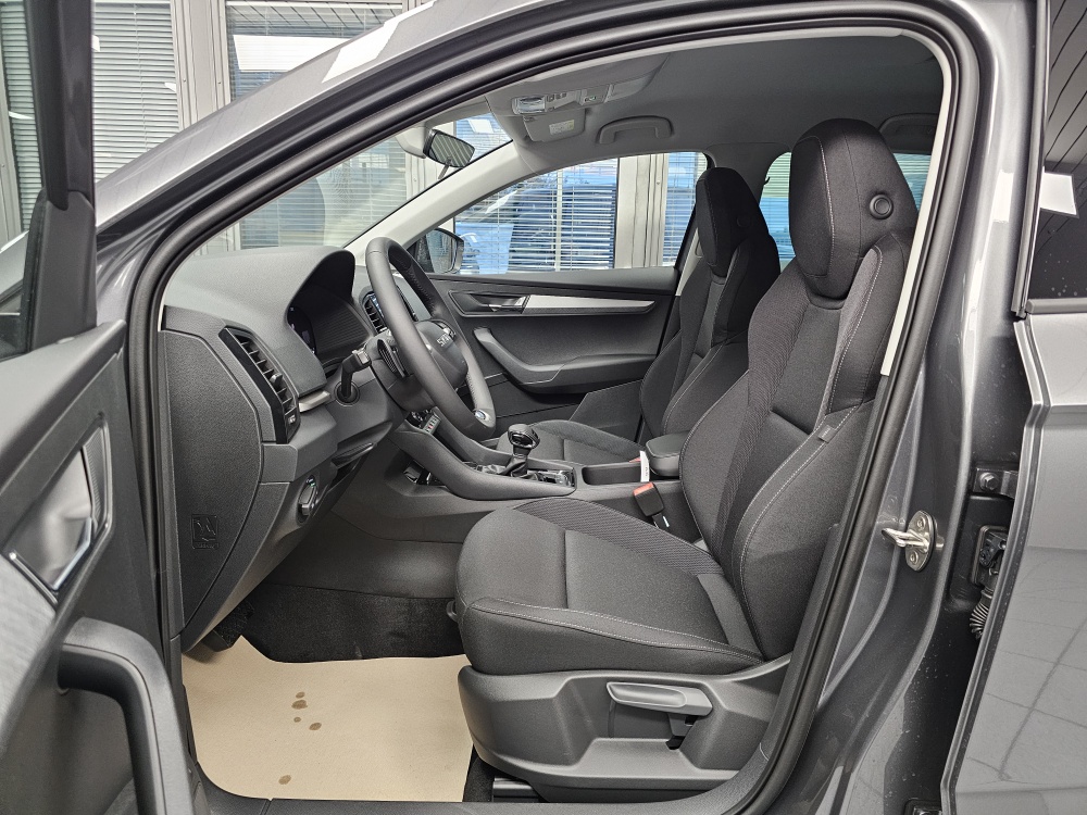 Skoda Karoq  bei Hoffmann Automobile in Wolfsburg kaufen und sofort mitnehmen - Bild 23