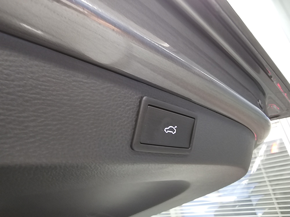 Skoda Karoq  bei Hoffmann Automobile in Wolfsburg kaufen und sofort mitnehmen - Bild 5