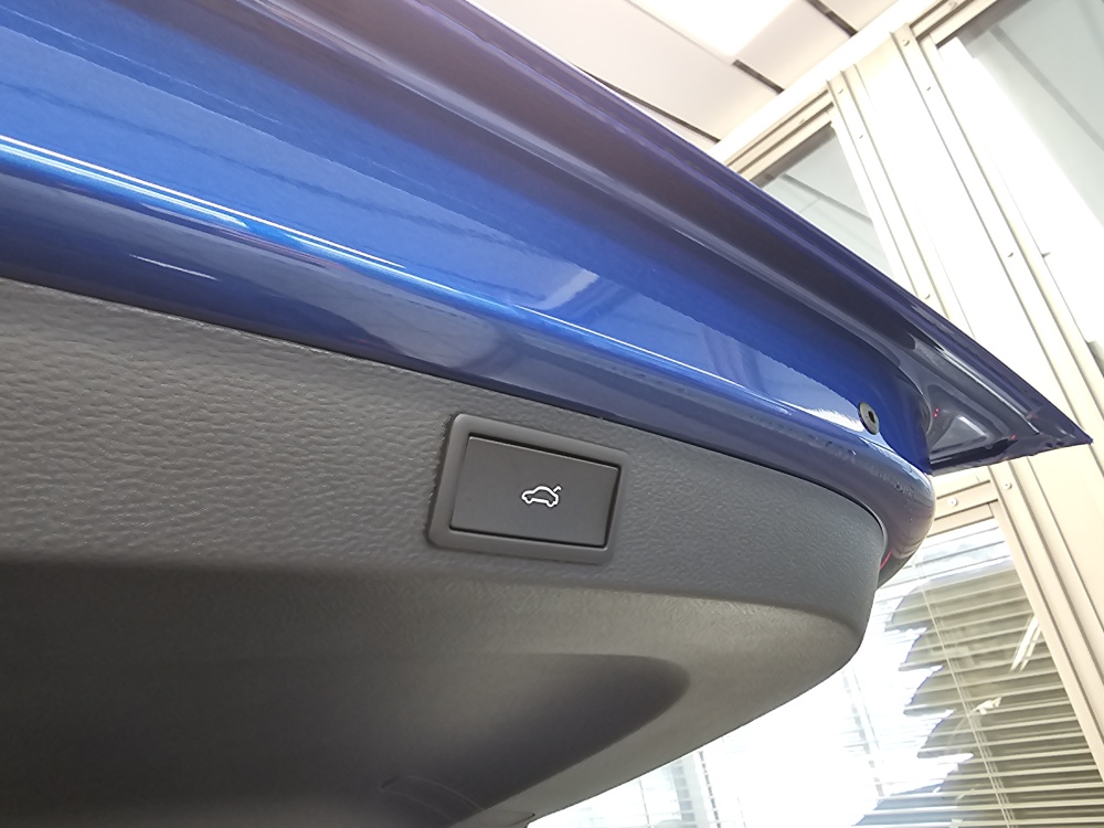 Skoda Karoq  bei Hoffmann Automobile in Wolfsburg kaufen und sofort mitnehmen - Bild 5