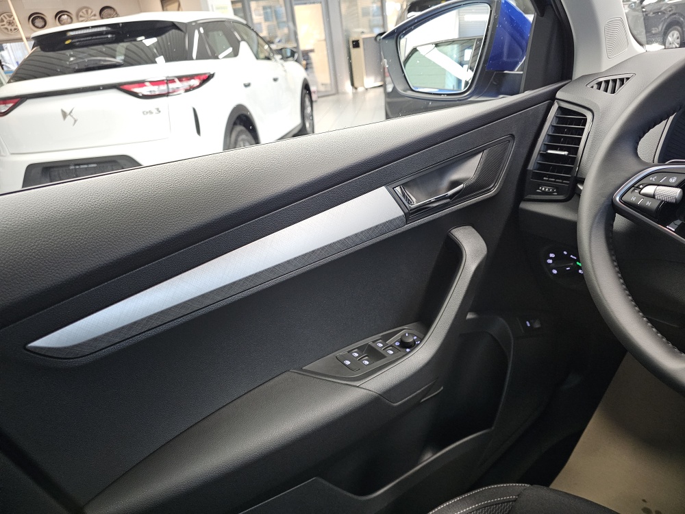 Skoda Karoq  bei Hoffmann Automobile in Wolfsburg kaufen und sofort mitnehmen - Bild 20