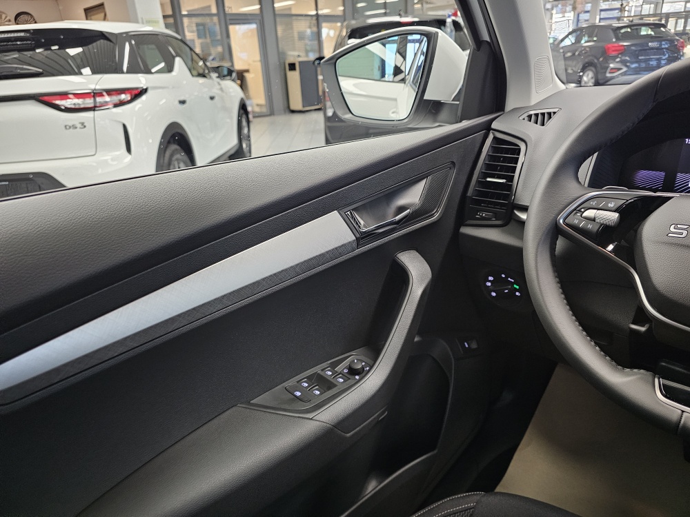 Skoda Karoq  bei Hoffmann Automobile in Wolfsburg kaufen und sofort mitnehmen - Bild 20