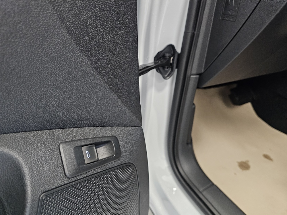 Skoda Karoq  bei Hoffmann Automobile in Wolfsburg kaufen und sofort mitnehmen - Bild 24