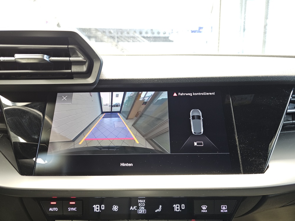 Audi A3 Sportback  bei Hoffmann Automobile in Wolfsburg kaufen und sofort mitnehmen - Bild 11