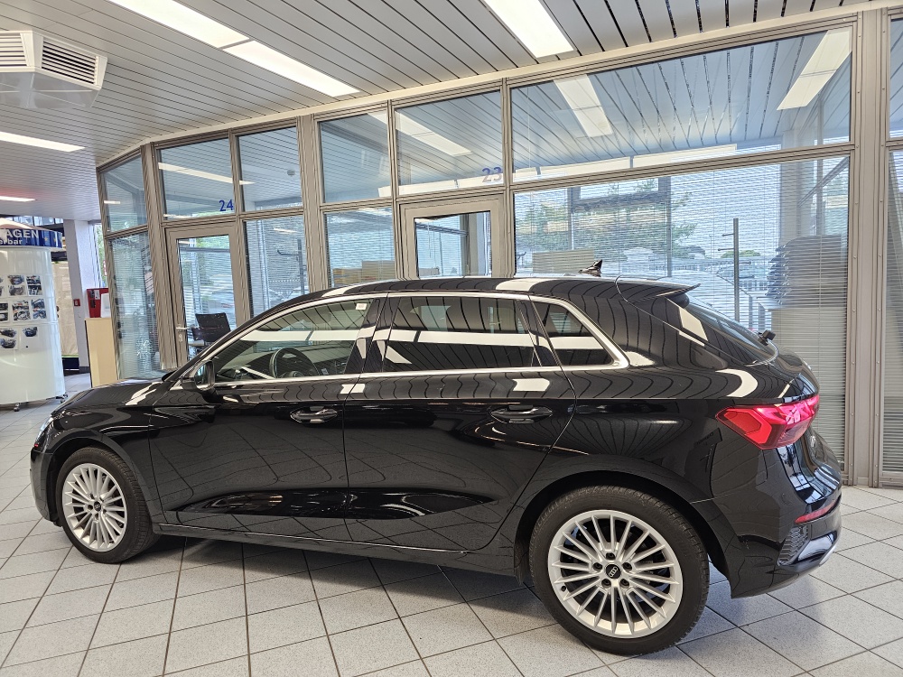 Audi A3 Sportback  bei Hoffmann Automobile in Wolfsburg kaufen und sofort mitnehmen - Bild 17