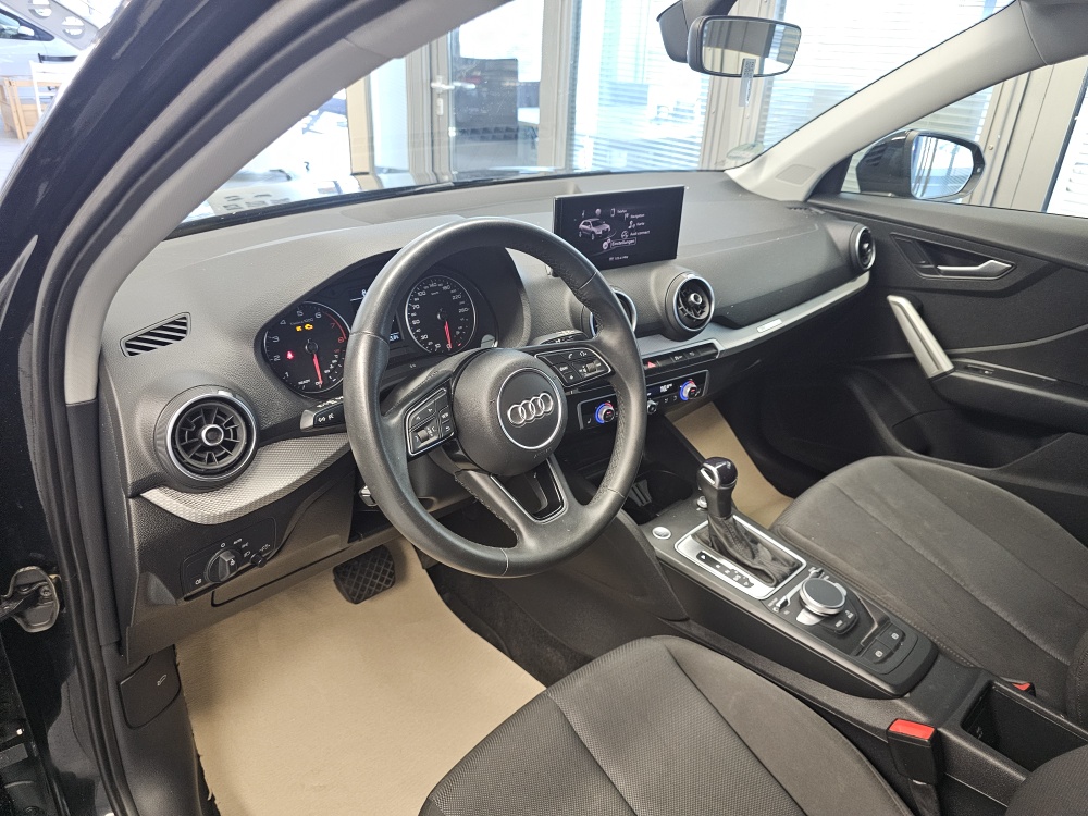 Audi Q2  bei Hoffmann Automobile in Wolfsburg kaufen und sofort mitnehmen - Bild 15