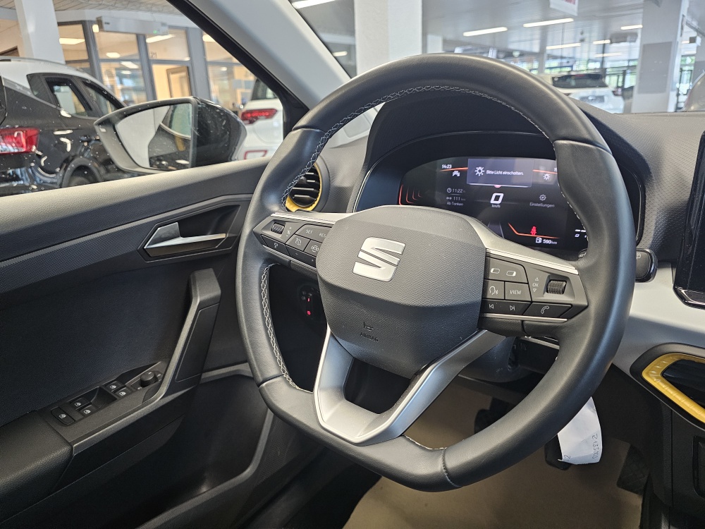 Seat Ibiza  bei Hoffmann Automobile in Wolfsburg kaufen und sofort mitnehmen - Bild 12