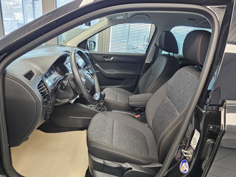 Skoda Fabia Combi  bei Hoffmann Automobile in Wolfsburg kaufen und sofort mitnehmen - Bild 17