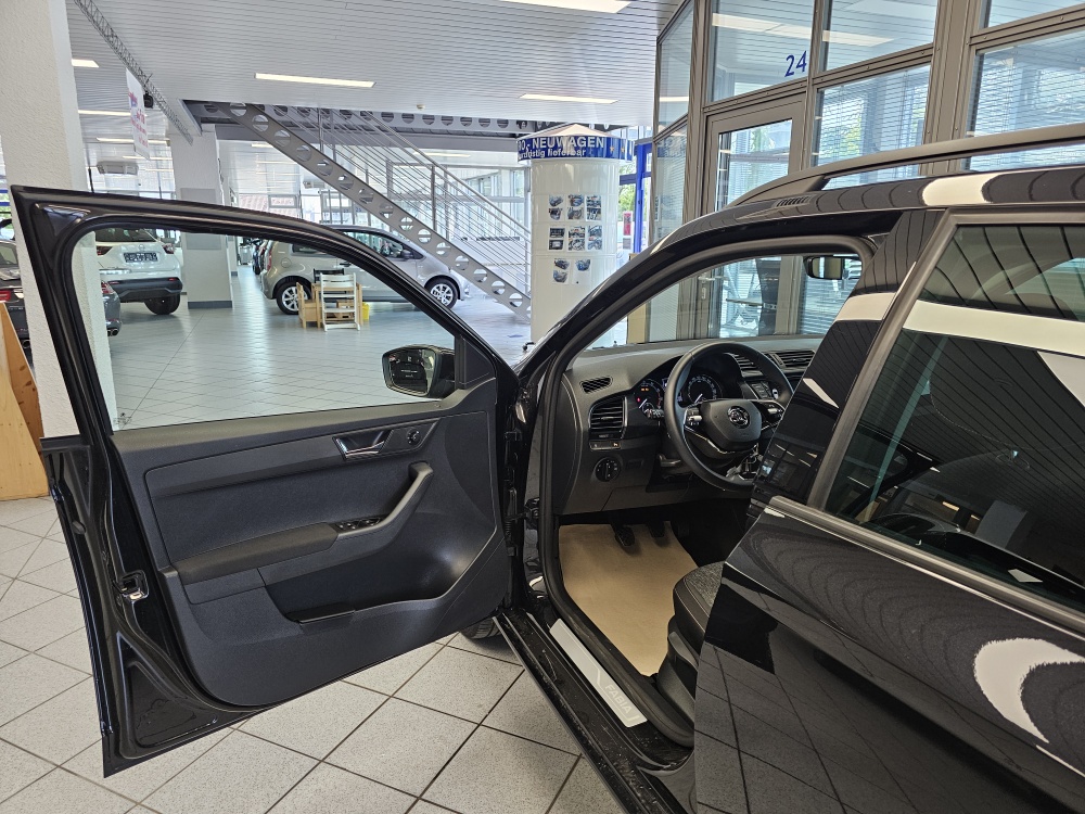 Skoda Fabia Combi  bei Hoffmann Automobile in Wolfsburg kaufen und sofort mitnehmen - Bild 18
