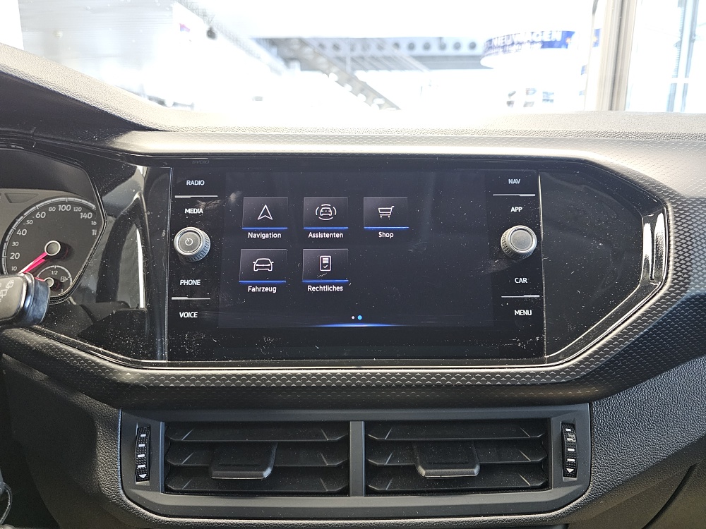 VW T-Cross  bei Hoffmann Automobile in Wolfsburg kaufen und sofort mitnehmen - Bild 12
